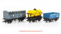 R60135 Hornby Railroad Triple Wagon Pack - Era 3